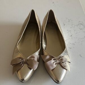 Reaction Kenneth Cole Metallic Gold Flats with Bow